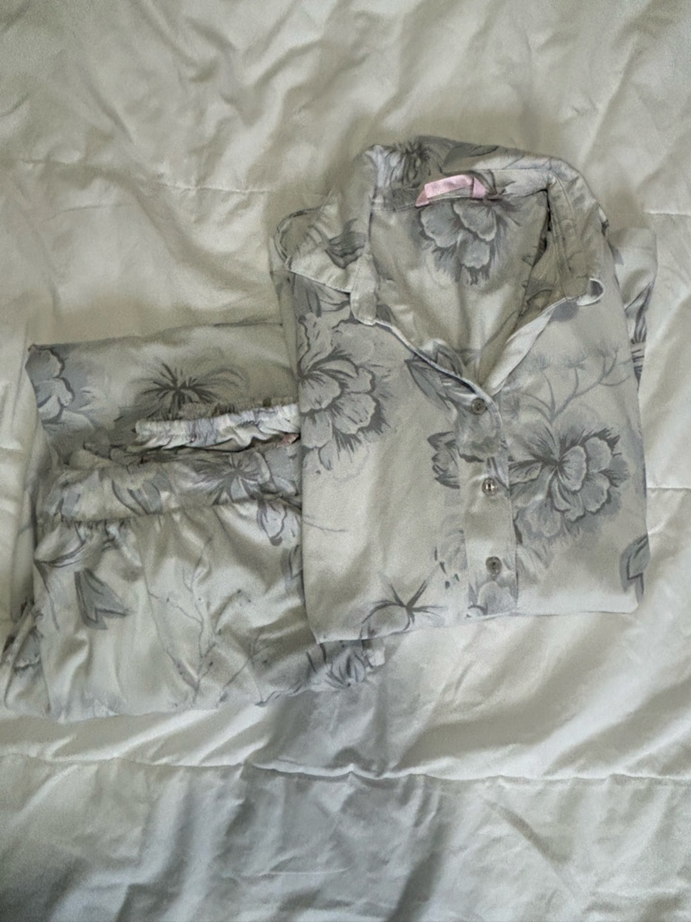 La Vie en Rose pajamas set